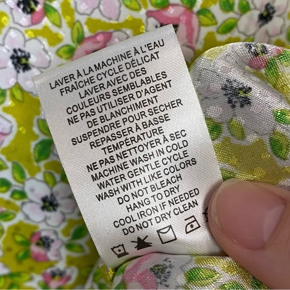 Cupcakes & Cashmere Lime Green Floral Ruffle Neck Tie Blouse - Picture 11 of 11